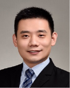 李亮.png